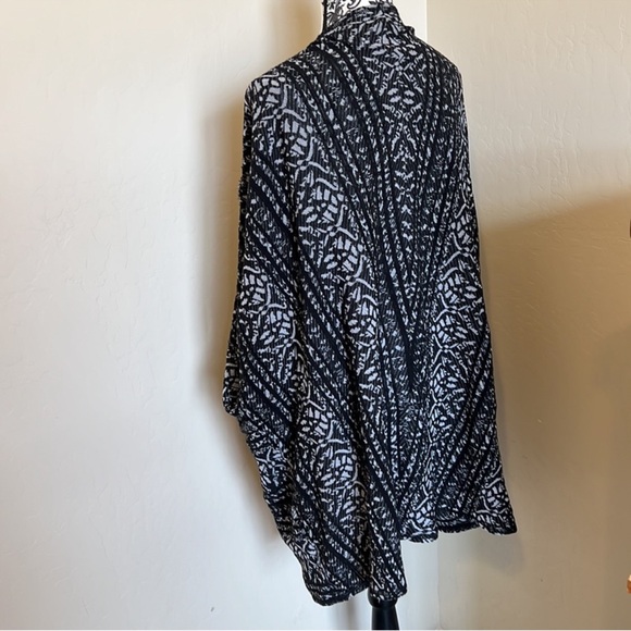 Free People  Black Sweater Cardigan Rugged Fringe - Picture 5 of 9